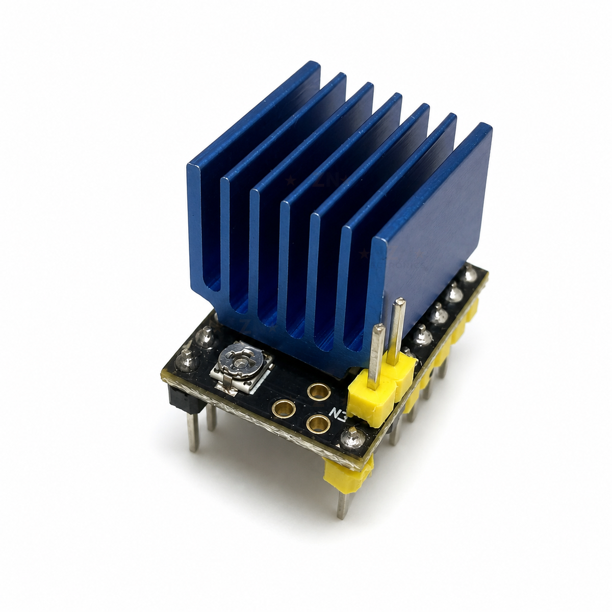 ATD5833 stepper driver with the blue aluminium heatsink installed