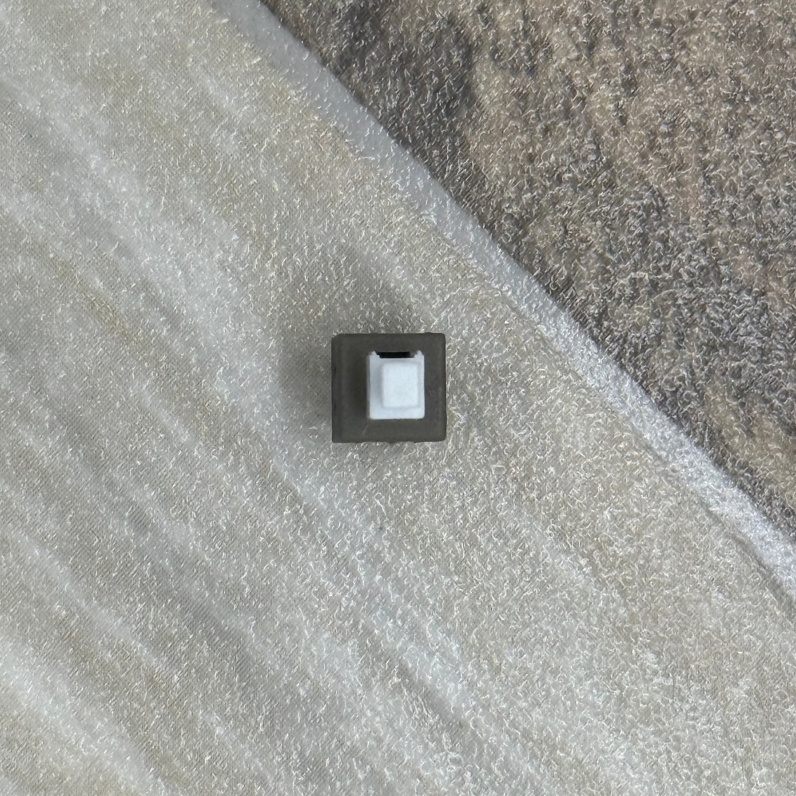 Self-Locking Push Button Switch 6-Pin DIP – 5.8×5.8mm / 7×7mm