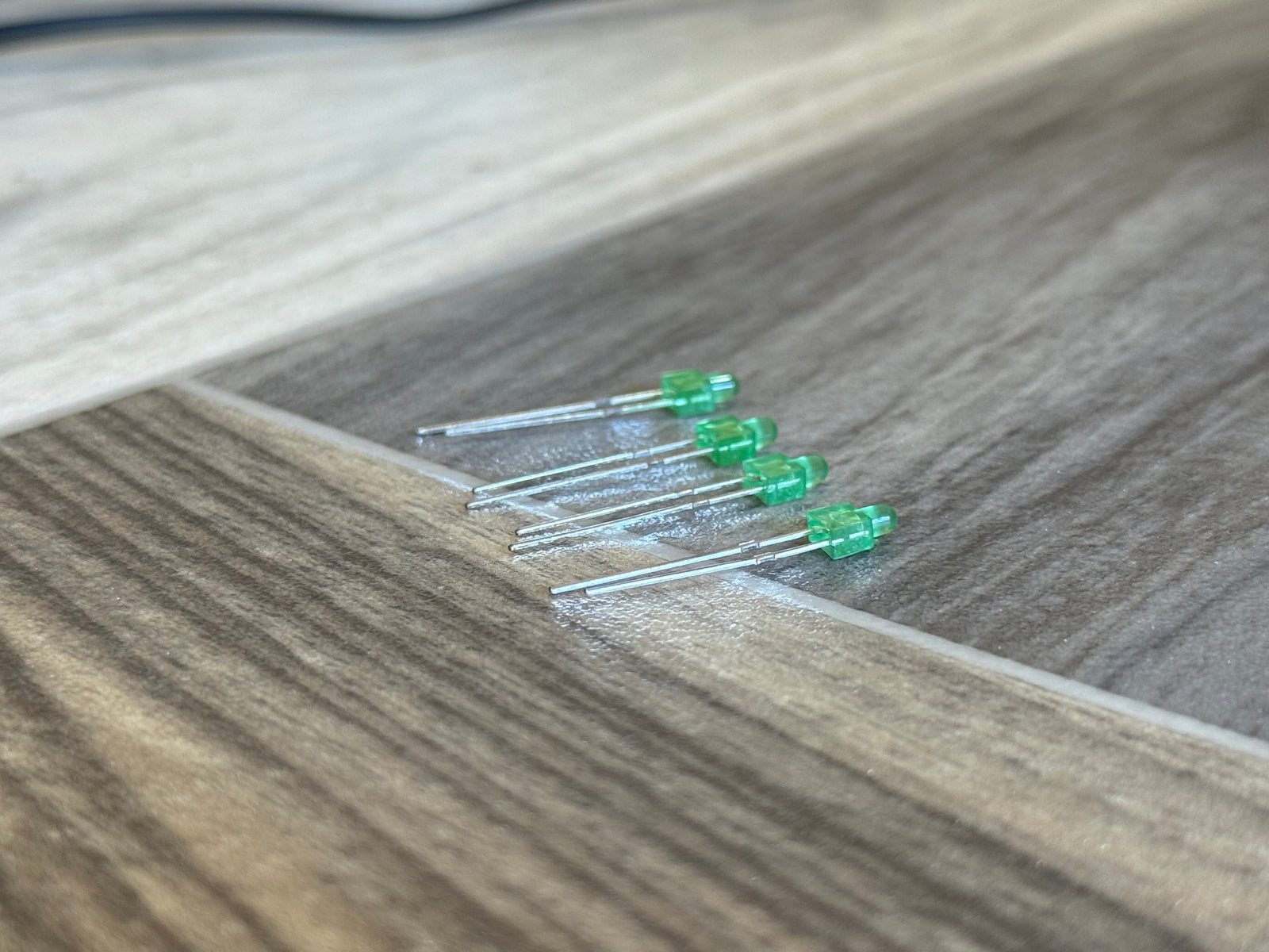 2mm Green LED DIP compatible