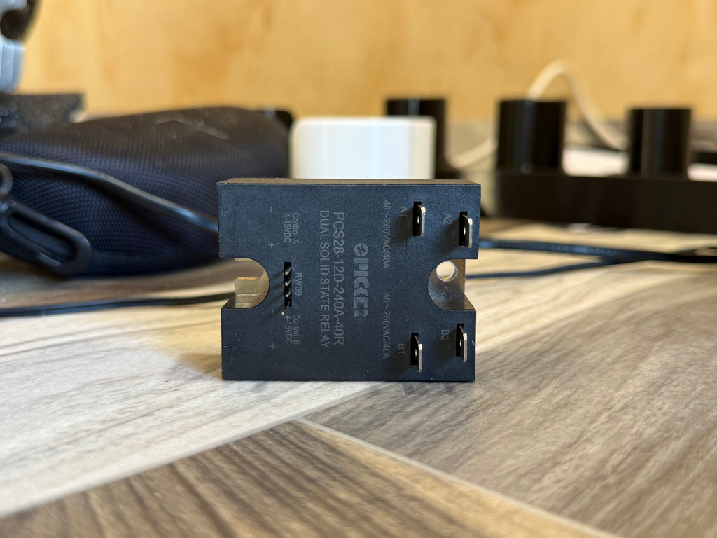 PCS28-12D-240A-40R Dual Solid State Relay