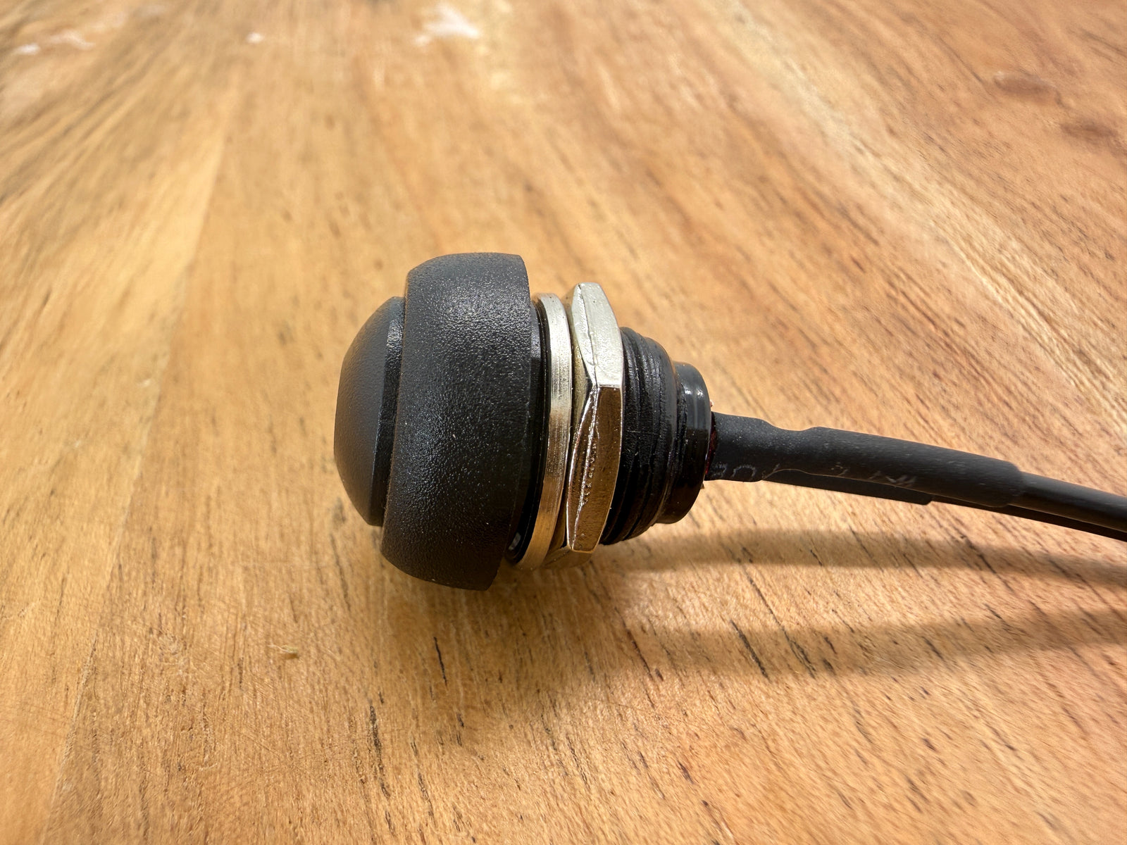 PBS-33B 12mm Momentary Push Button Switch – IP65 Waterproof Pre-Wired